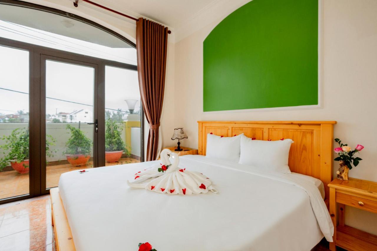 Sea And Sand Hotel Hoi An Exterior photo