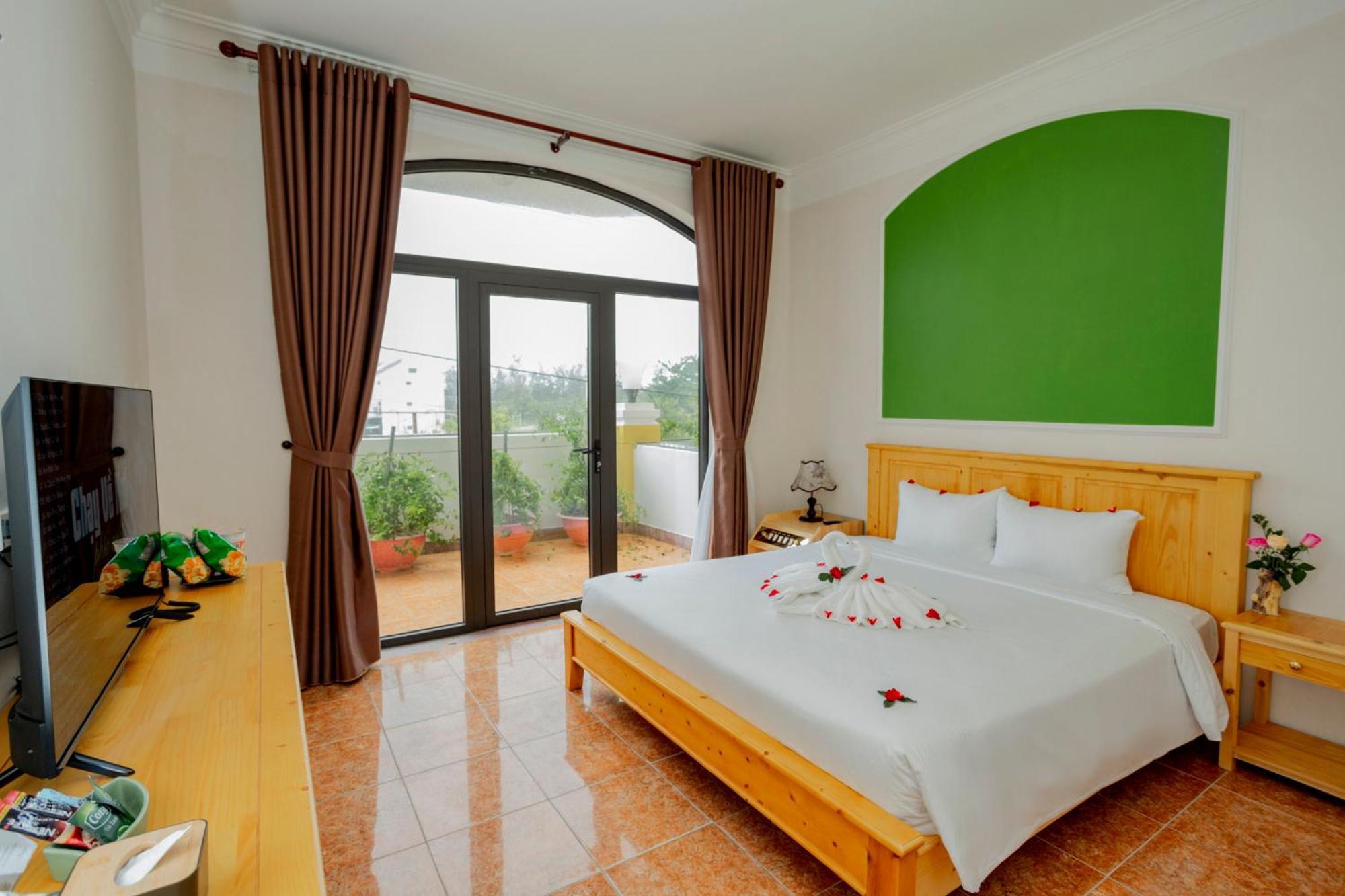 Sea And Sand Hotel Hoi An Exterior photo